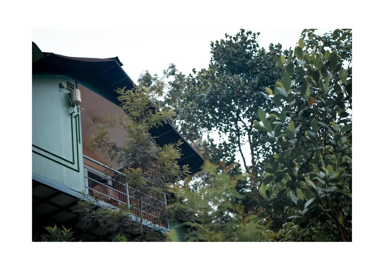 Edens Munnar Hotel