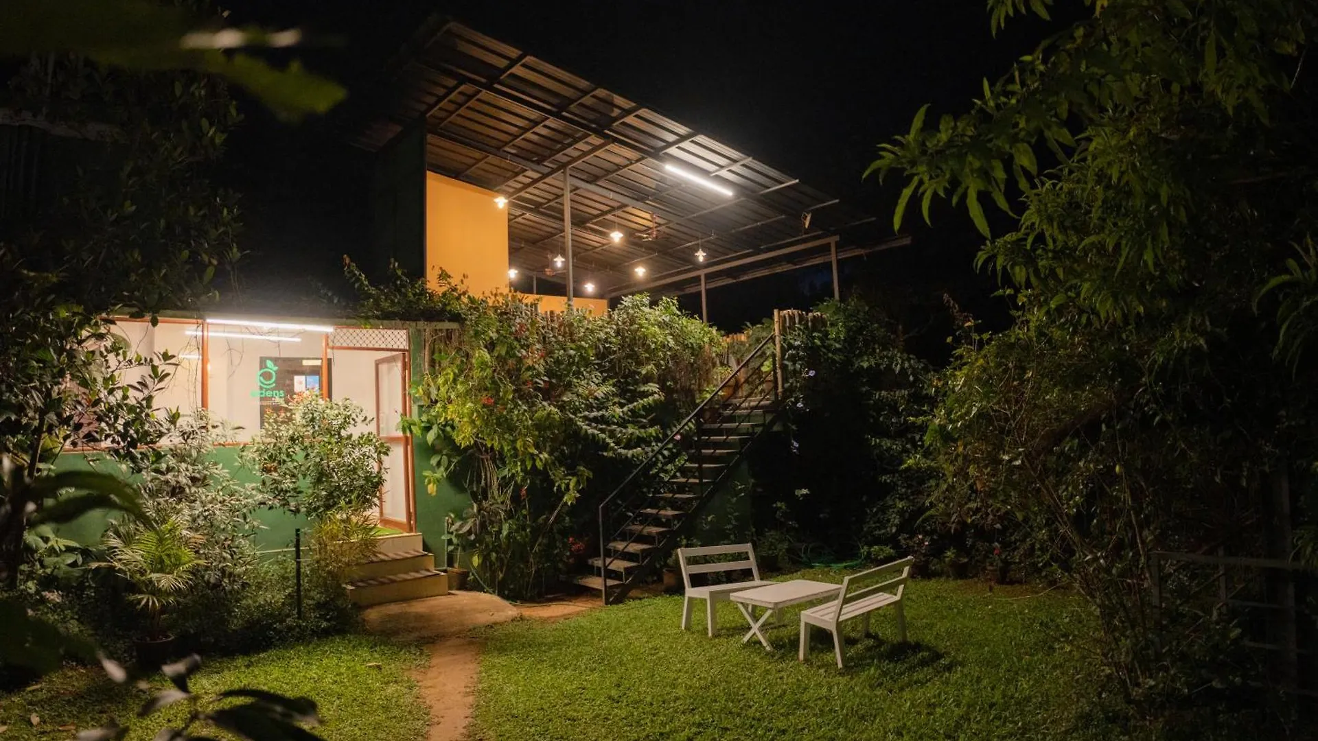 Edens Munnar Hotel Resort