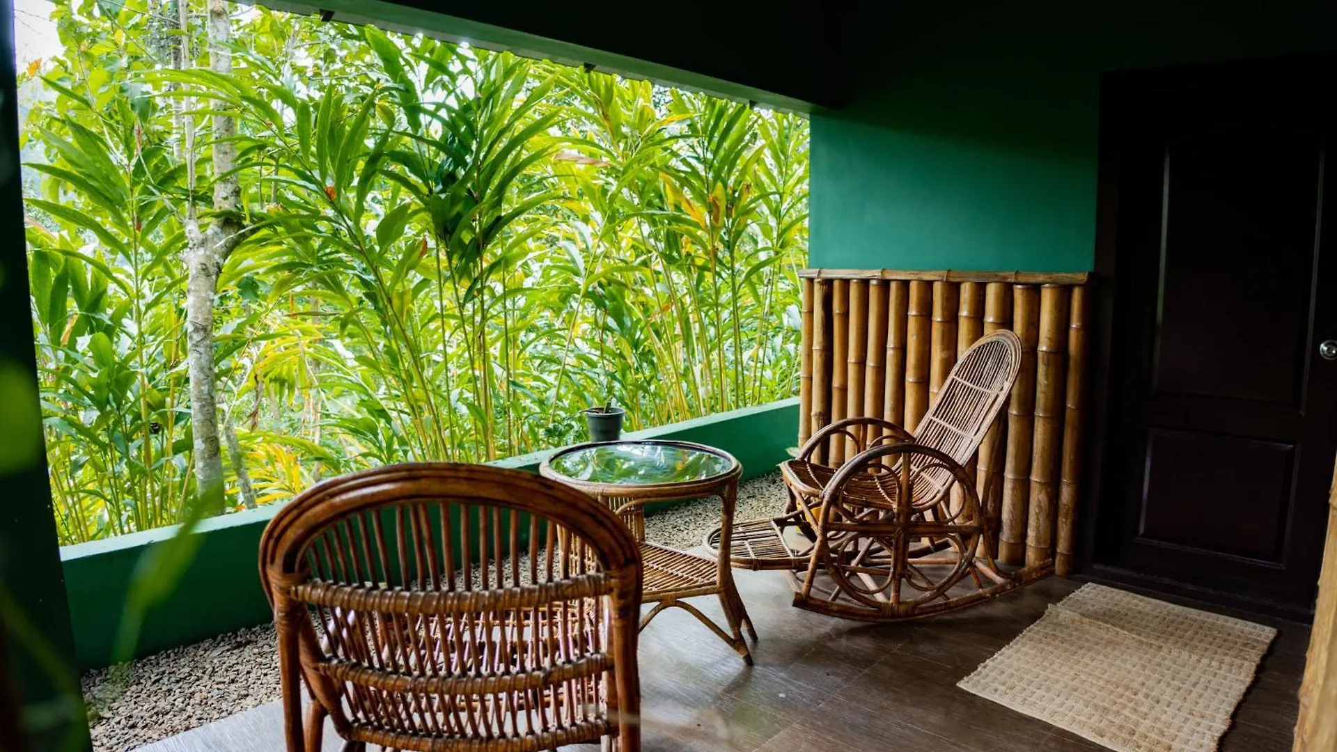 Edens Munnar Hotel